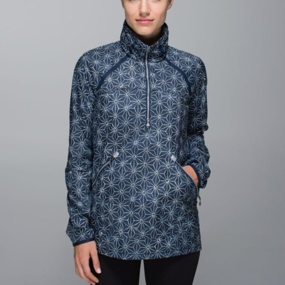 Lululemon Miss Misty Pullover Exploded Sashico Star Windbreak Rain Jacket Size 2 - Picture 2 of 13